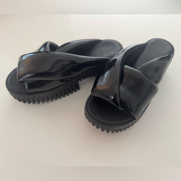 4CCCCEESS Black Women's Slide Sandals Pila Anda Shadow 38 never worn - Picture 2 of 6